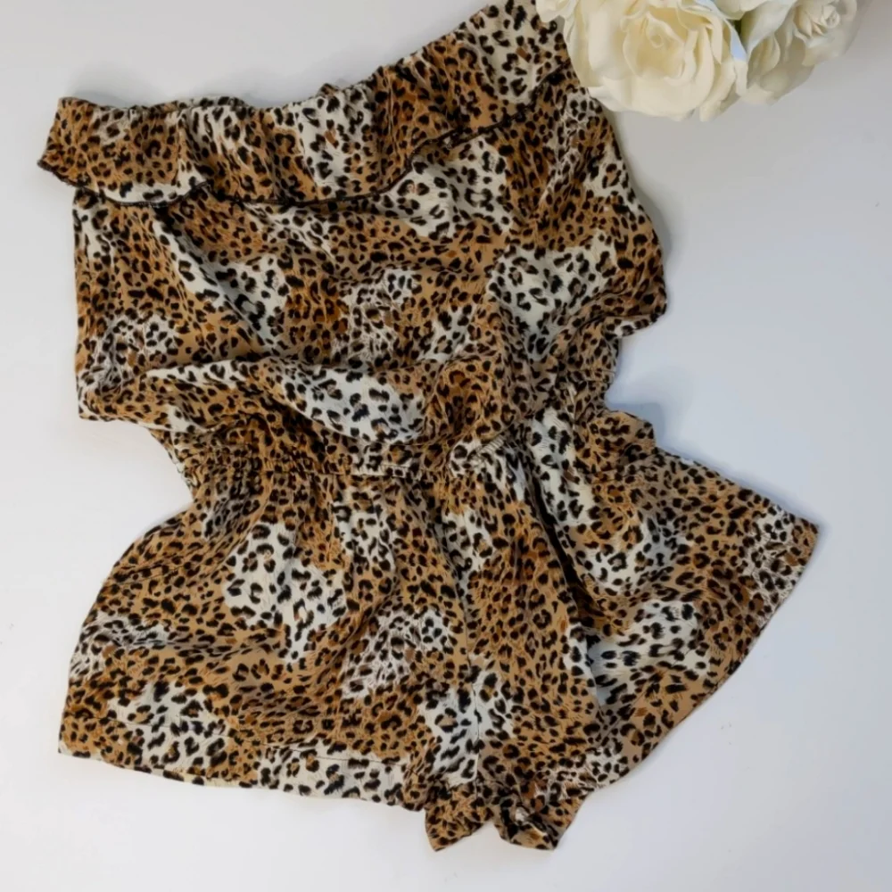 Aviva Leopard Romper Size Medium